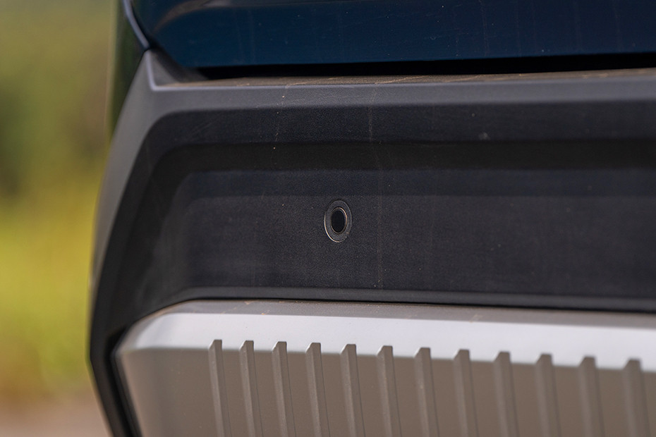 Tata Harrier EV Rear Parking Sensors