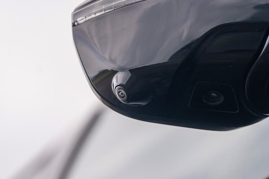 Tata Harrier EV 360 Degree Camera (Right)