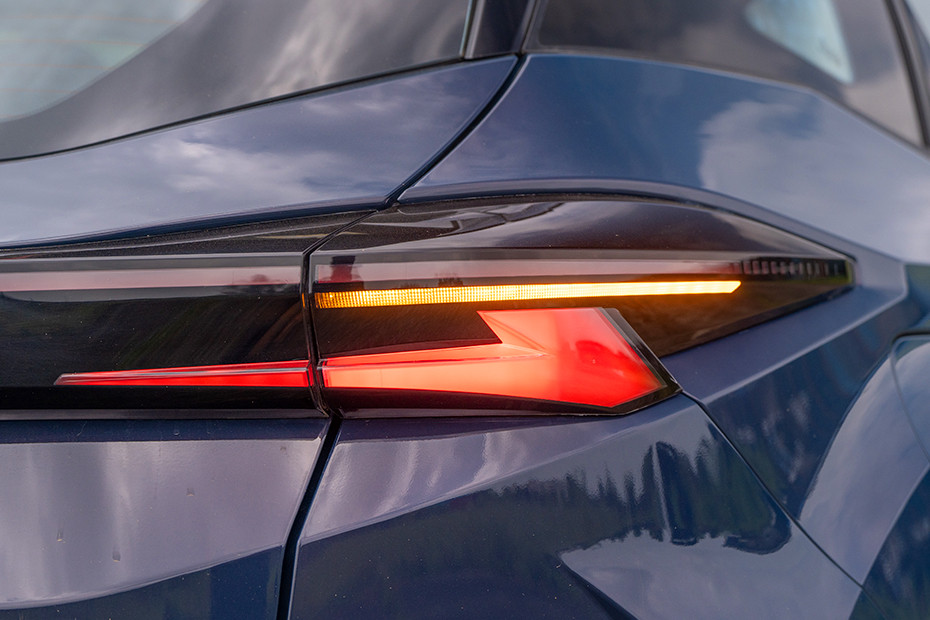 Tata Harrier EV Turn Indicator (Rear)