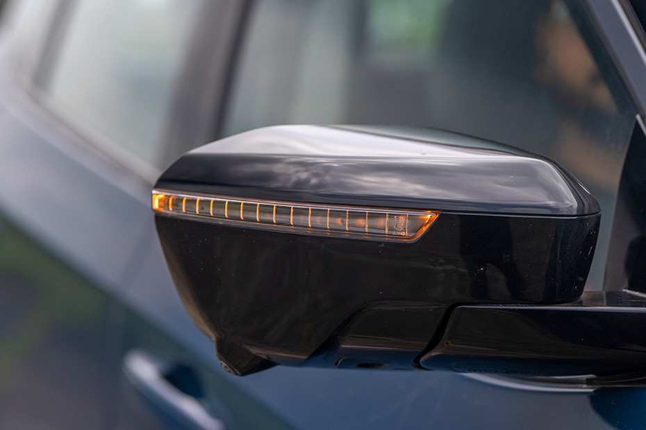 Tata Harrier EV LED Blinker on OVRM