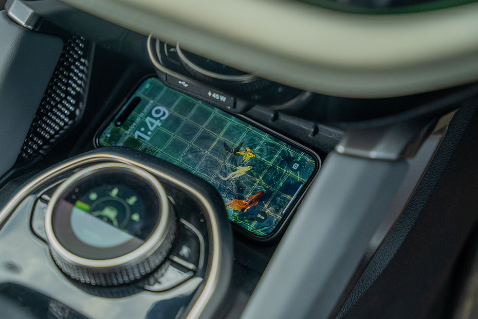 Tata Harrier EV Wireless Charger