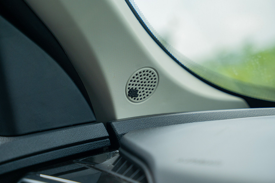 Tata Harrier EV Front Tweeters