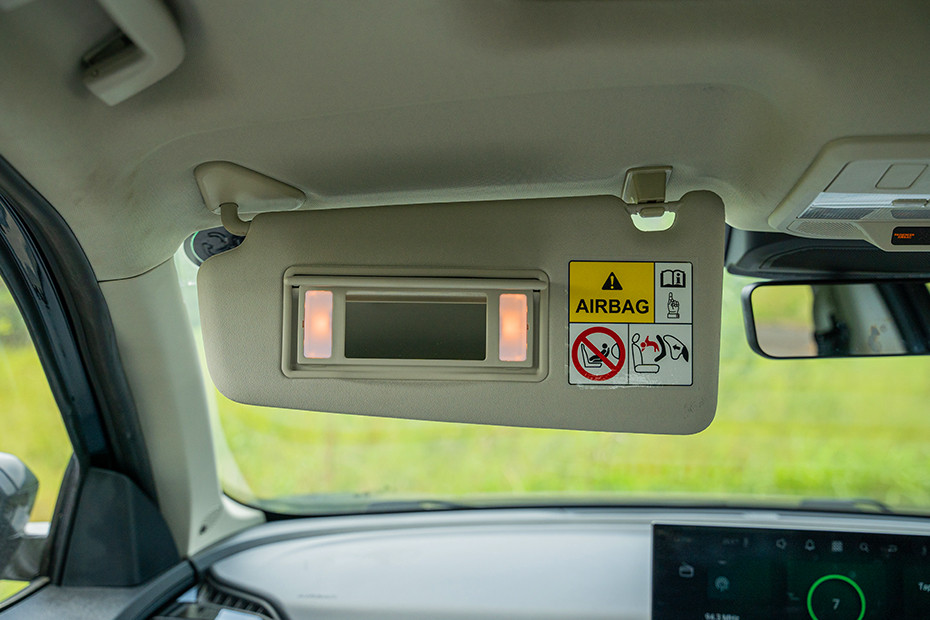 Tata Harrier EV Sun Visor with Vanity Mirror