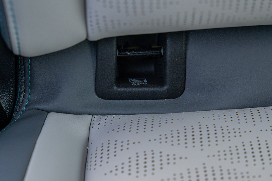 Tata Harrier EV ISOFIX Child Seat Mount