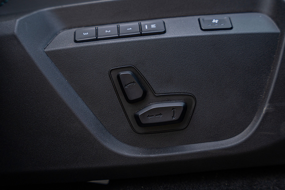 Tata Harrier EV Powered Driver's Seat