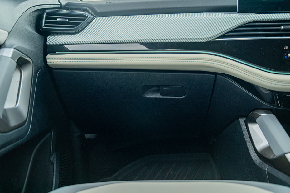 Tata Harrier EV Glovebox (Closed)