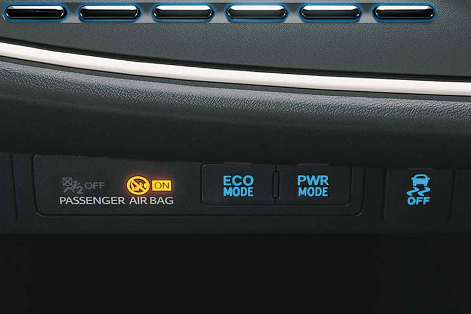 Toyota Innova Crysta Drive Mode Selector