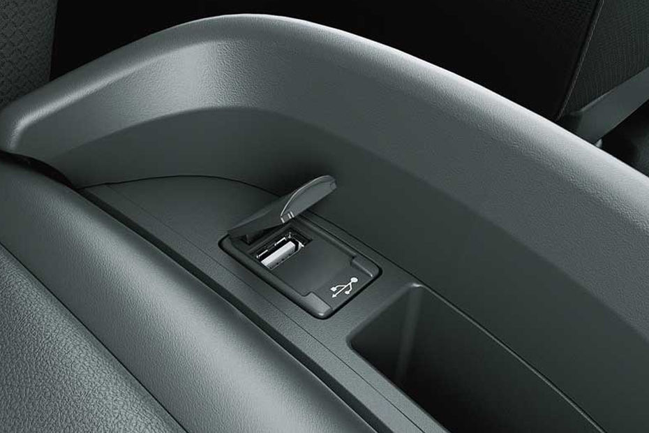 Toyota Innova Crysta Smartphone Holder with USB Port