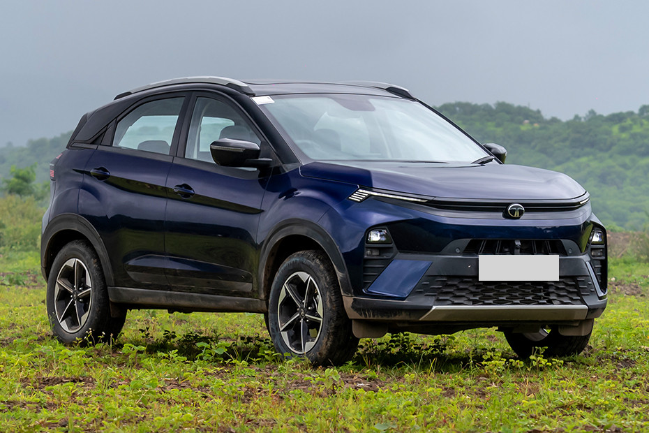 Tata Nexon Front Right Quarter View