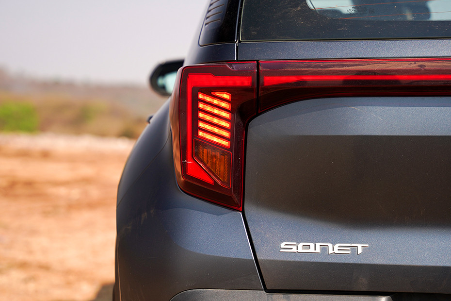 Kia Sonet Turn Indicator (Rear)