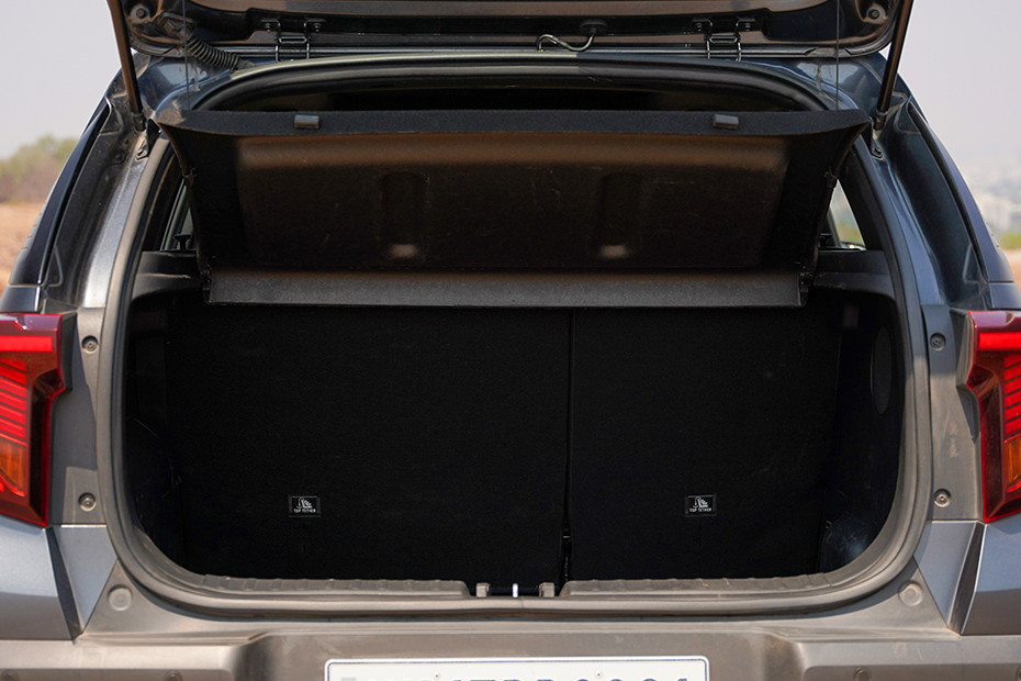 Kia Sonet Complete Storage Area View