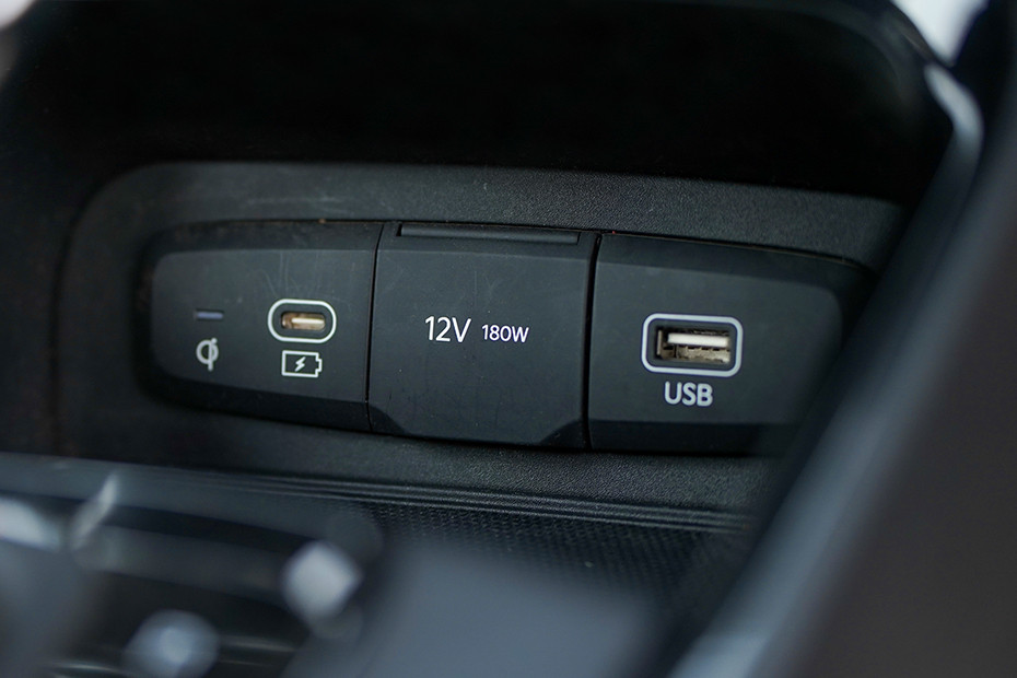 Kia Sonet 12V Socket (Front)