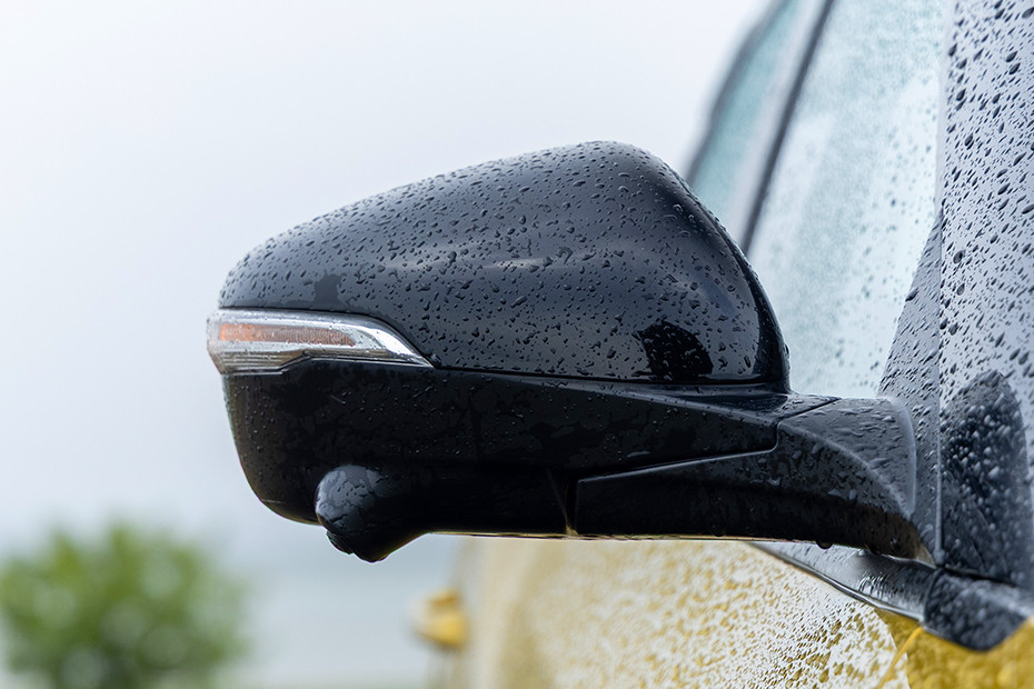Mahindra XUV 3XO Outside Mirror