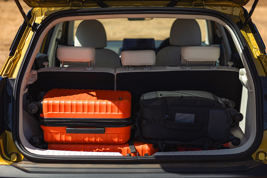 Mahindra XUV 3XO Boot Space