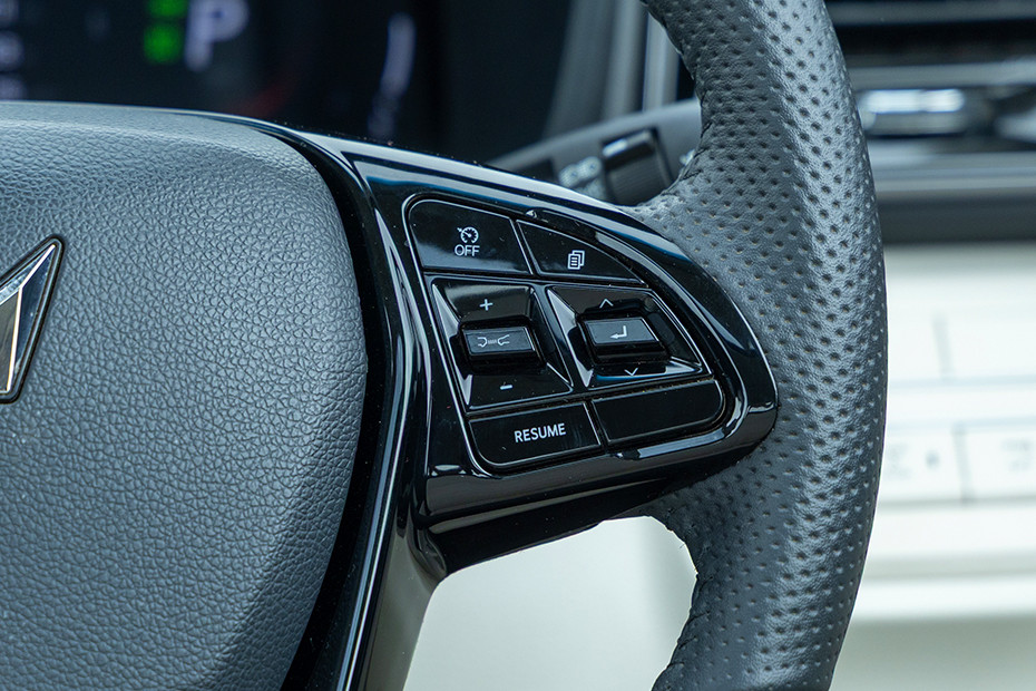 Mahindra XUV 3XO Steering Wheel Buttons (Right)