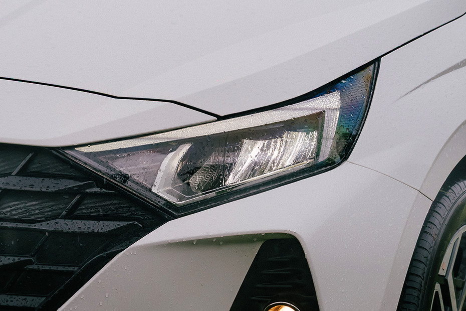 Hyundai i20 N-Line Daytime Running Lamps (DRL)