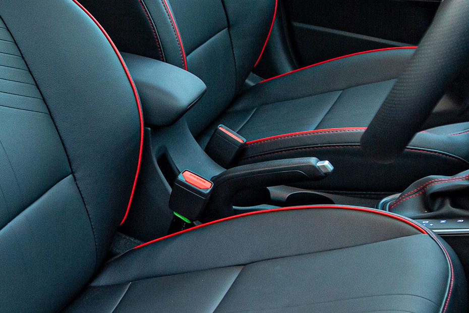 Hyundai i20 N-Line Handbrake