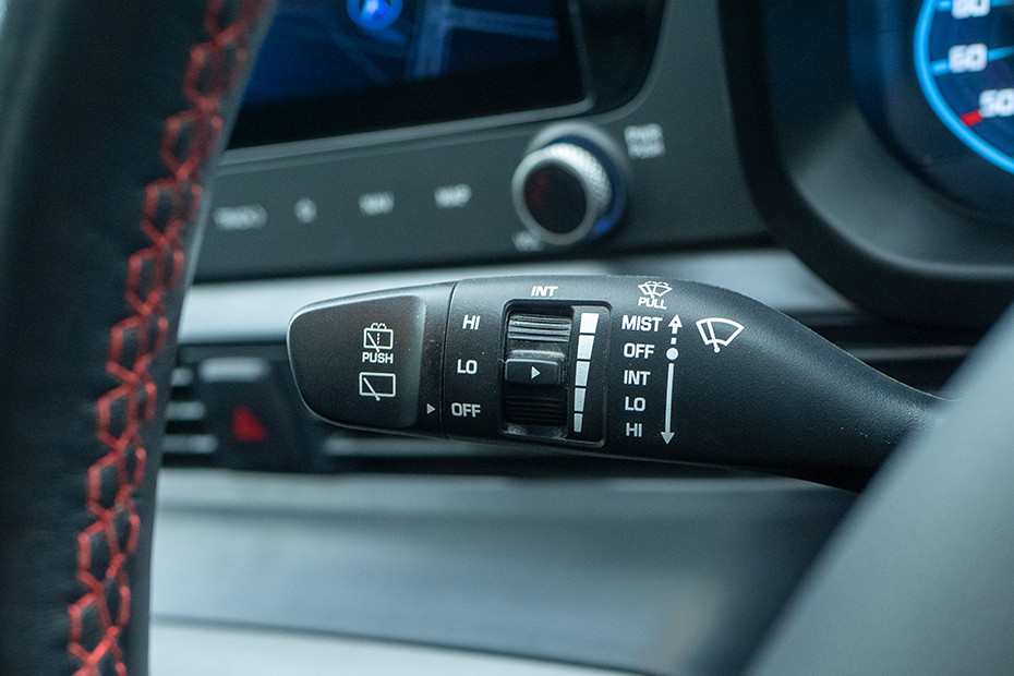 Hyundai i20 N-Line Wiper Control