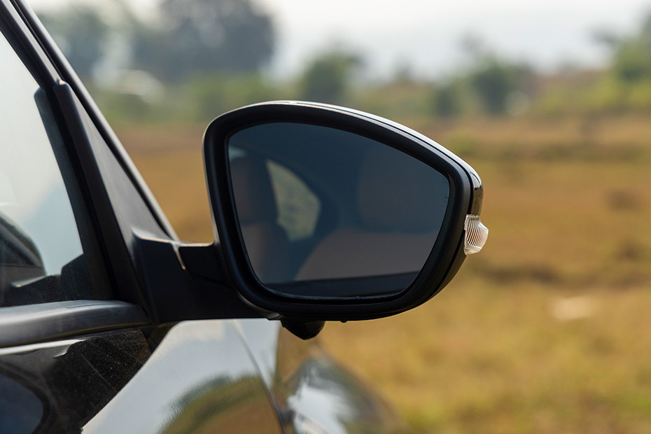Citroen Citroen Basalt EXTERIOR Details