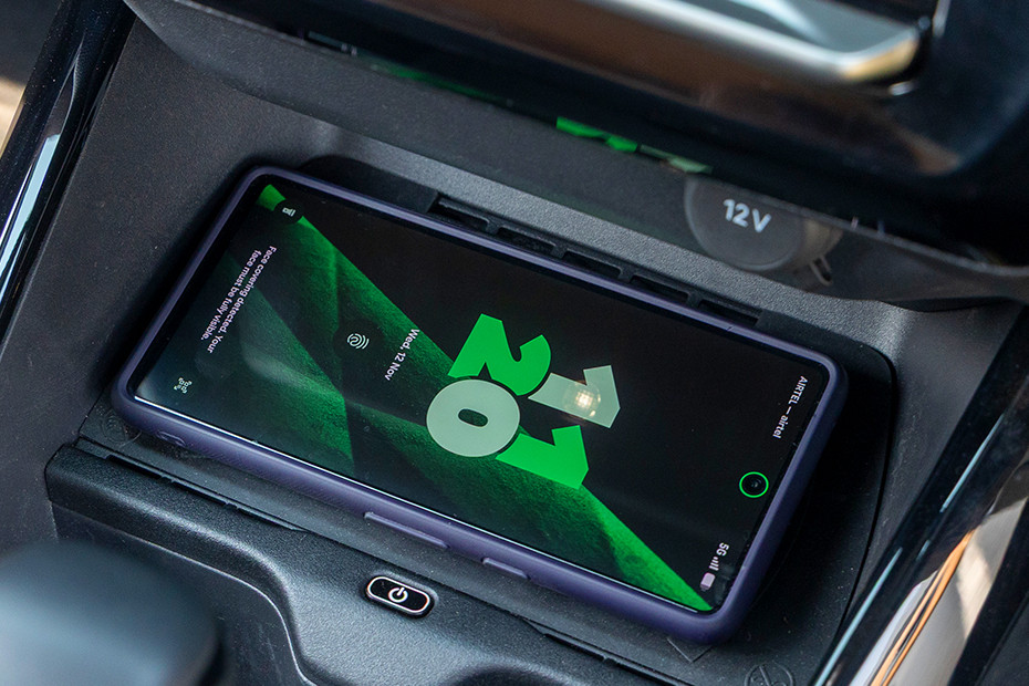 Citroen Citroen Basalt INTERIOR Charging Options