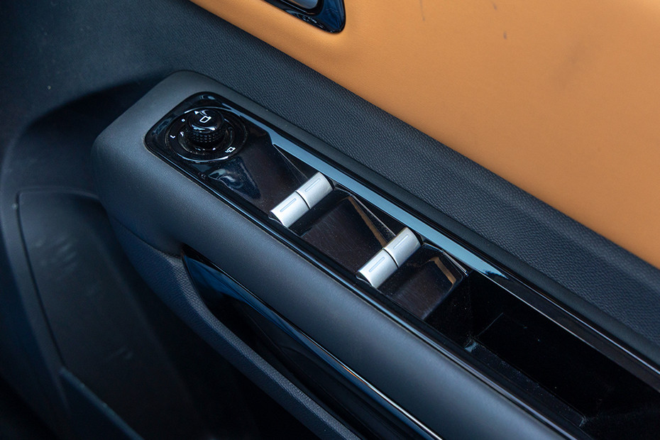 Citroen Citroen Basalt INTERIOR Controls and Buttons