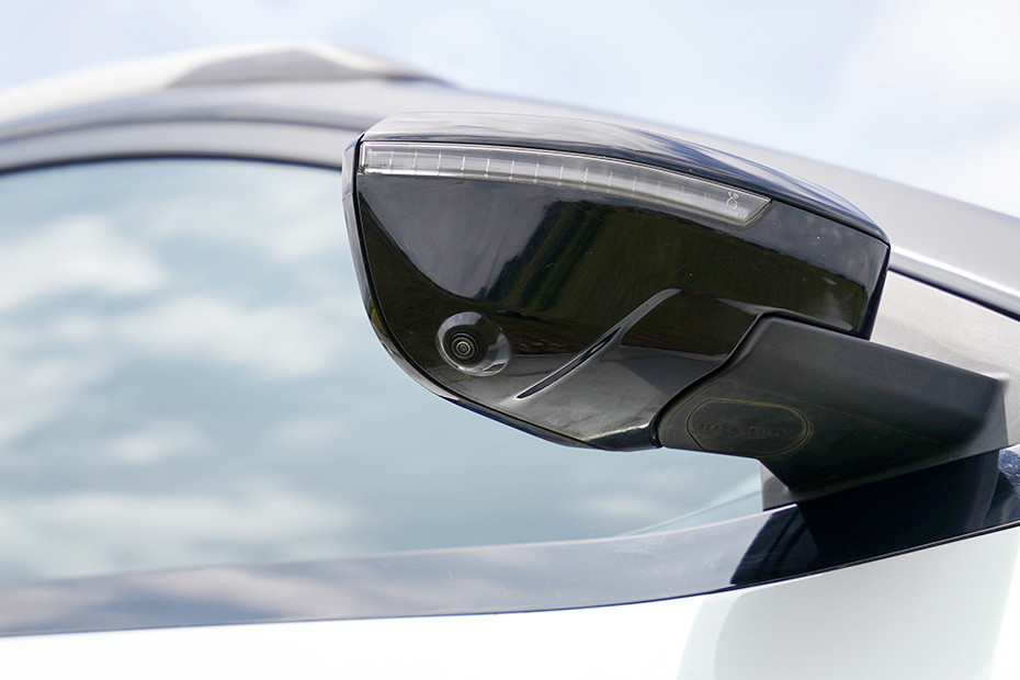 Tata Nexon EV 360 Degree Camera (Right)