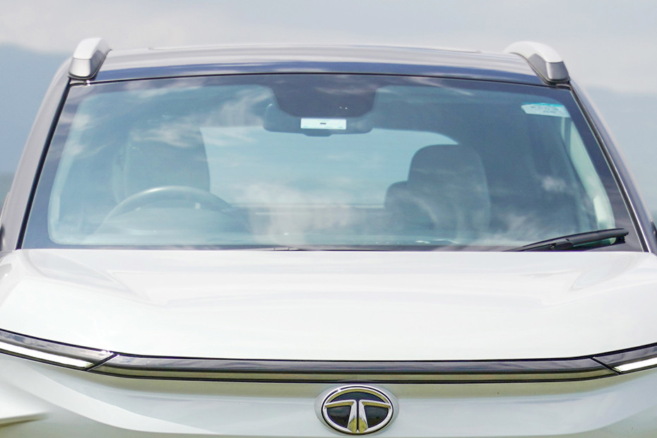 Tata Nexon EV Front Windshield and Wiper