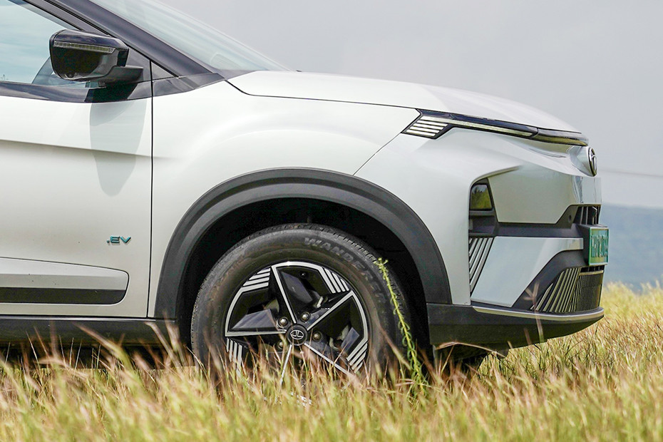 Tata Nexon EV Front Fender