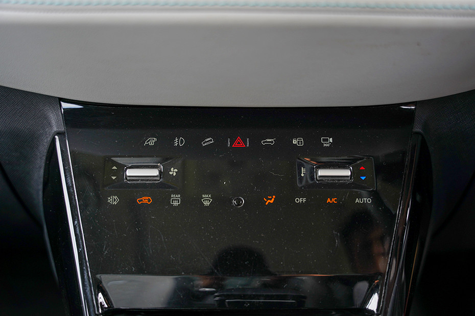 Tata Nexon EV AC Controls