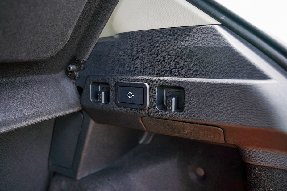 Tata Nexon EV Luggage Hook