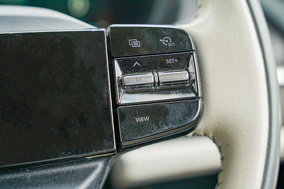 Tata Nexon EV Steering Wheel Buttons (Right)