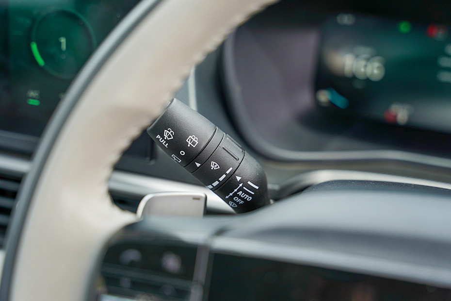Tata Nexon EV Wiper Control