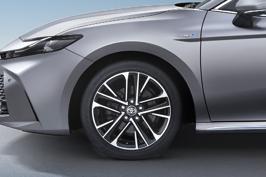 Toyota Camry 2024 Wheel