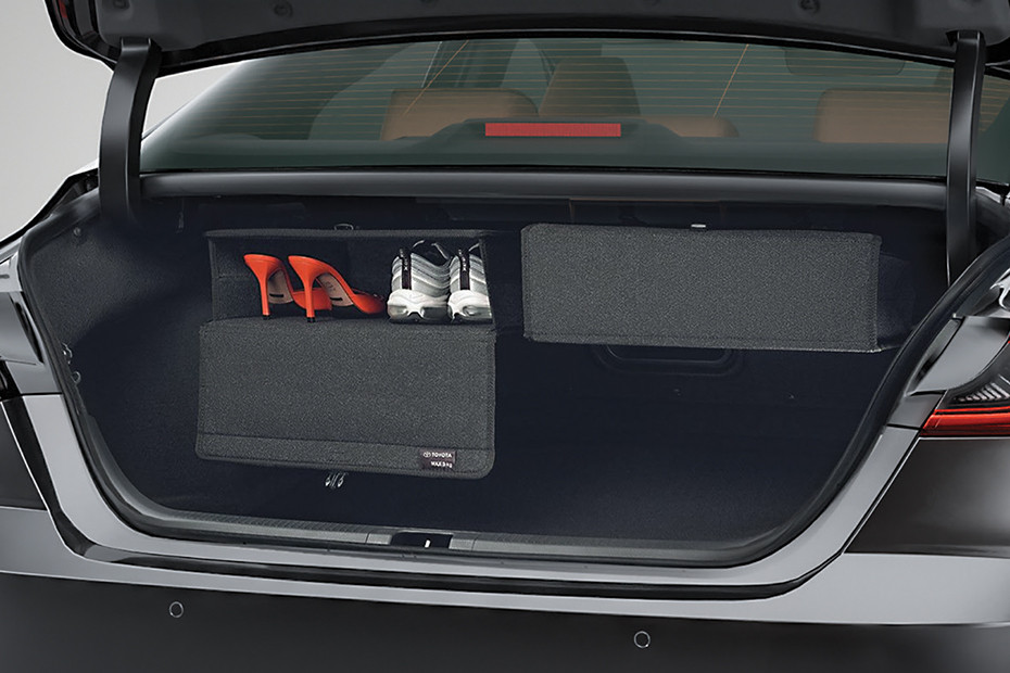 Toyota Camry Boot (Open)