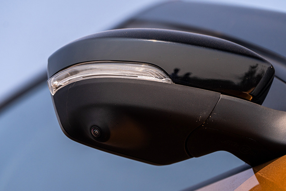 Tata Punch 360 Degree Camera (Right)