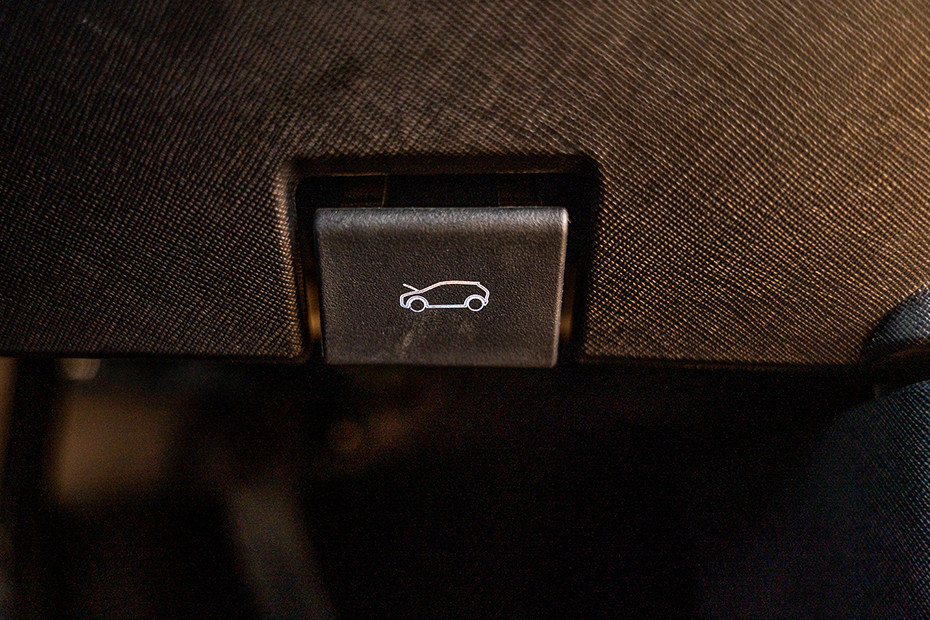 Tata Punch Bonnet Release Lever