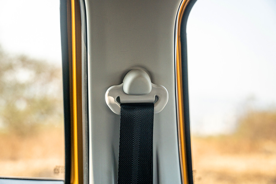 Tata Punch Front Seatbelt (Non-adjustable)