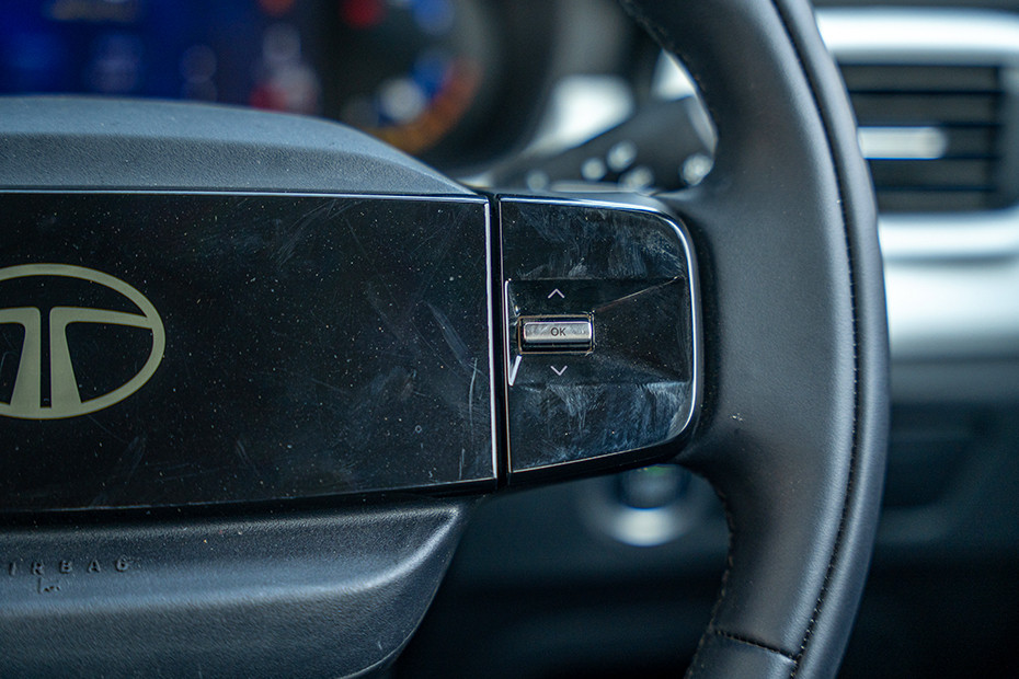 Tata Punch Steering Wheel Buttons (Right)