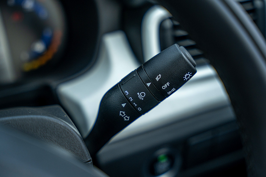 Tata Punch Headlamp Control