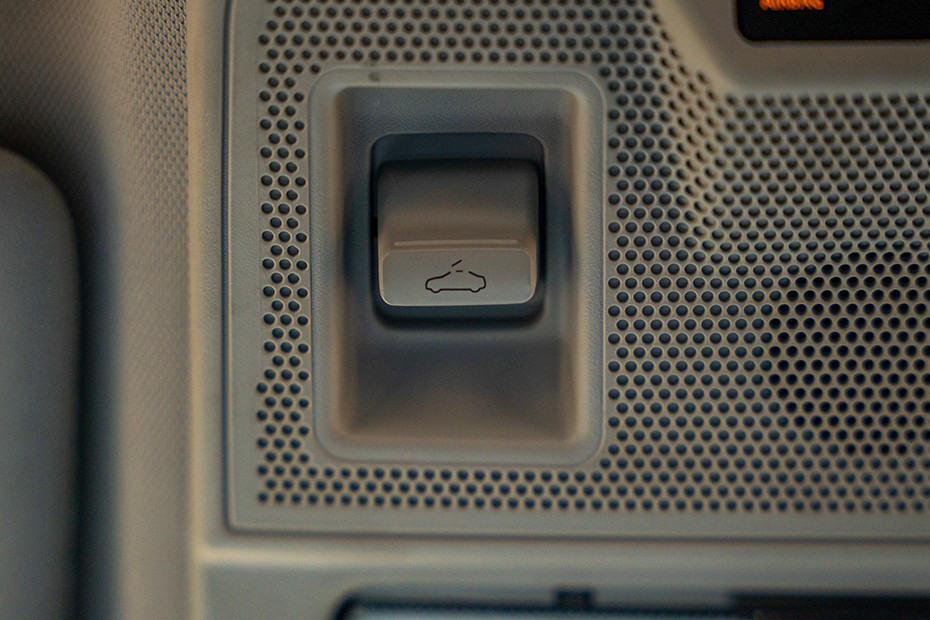 Tata Punch Sunroof Control