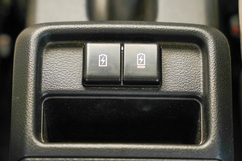 Maruti Dzire USB Charging Port (Rear)