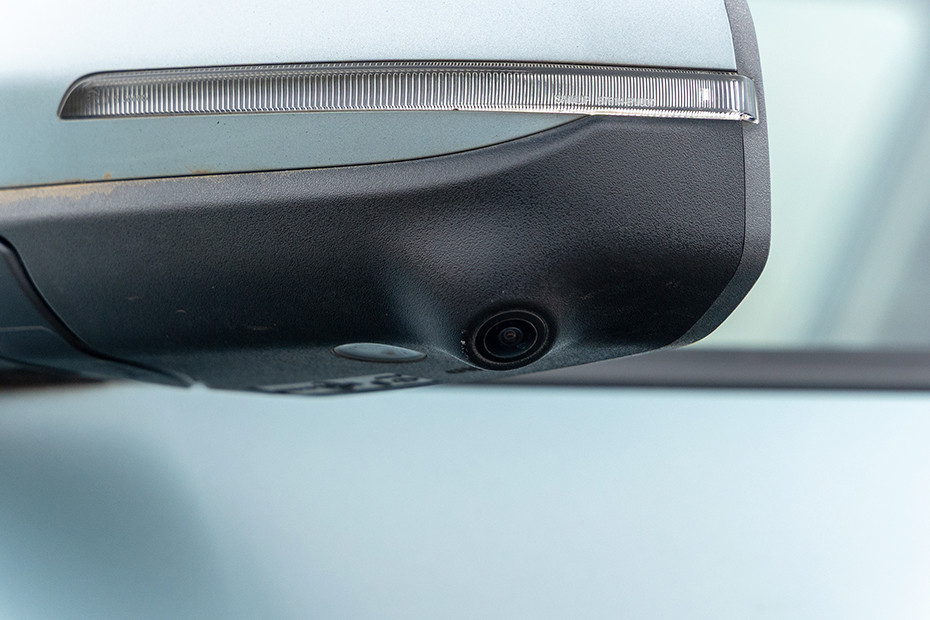 Hyundai Creta Electric 360 Degree Camera (Left)