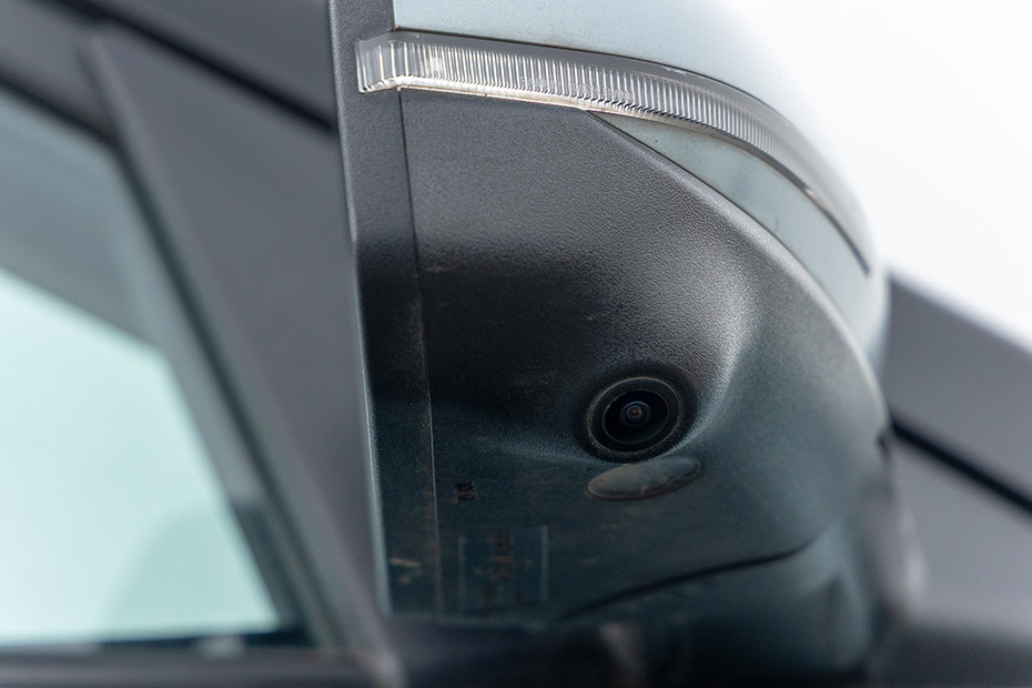 Hyundai Creta Electric 360 Degree Camera (Right)