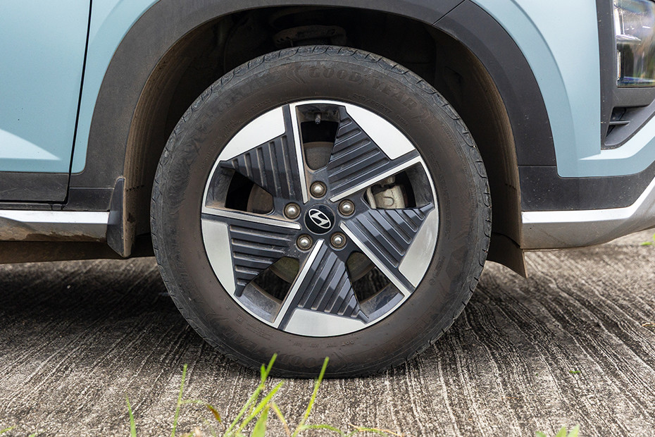 Hyundai Creta Electric Wheel Cap