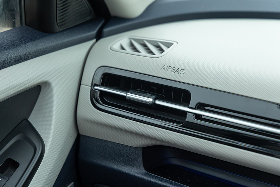 Hyundai Creta Electric Passenger's Side AC Vent
