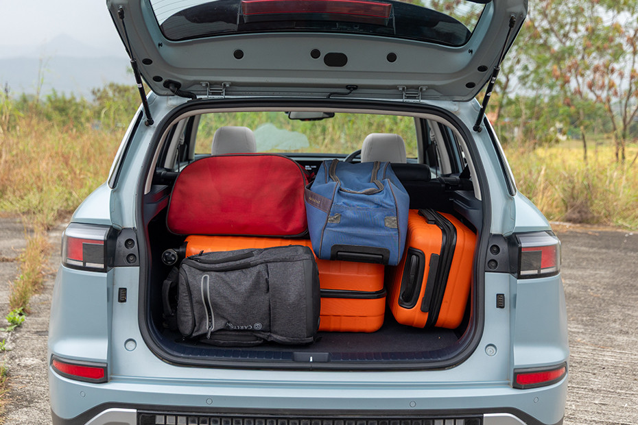 Hyundai Creta Electric Boot Space (With Luggage)