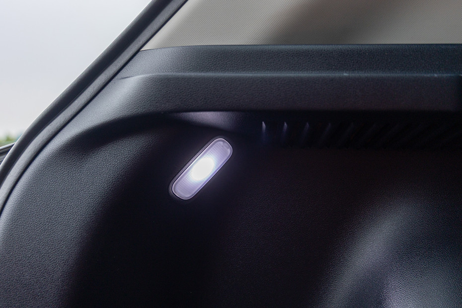 Hyundai Creta Electric Boot Light