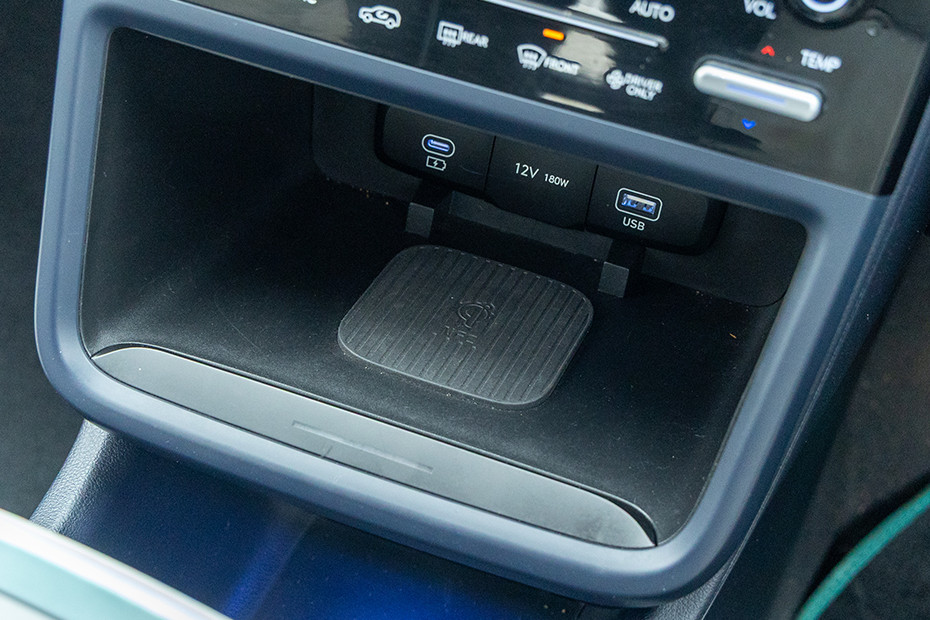Hyundai Creta Electric Wireless Charger