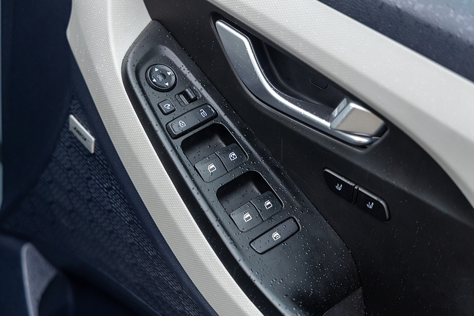 Hyundai Creta Electric Door Controls
