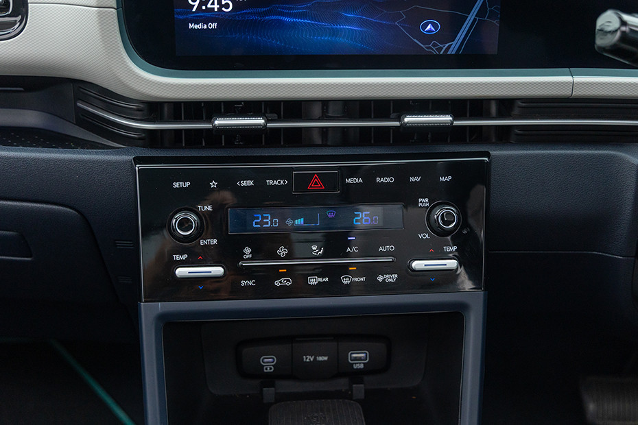 Hyundai Creta Electric Dashboard Controls